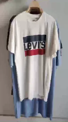 Levis T-shirts