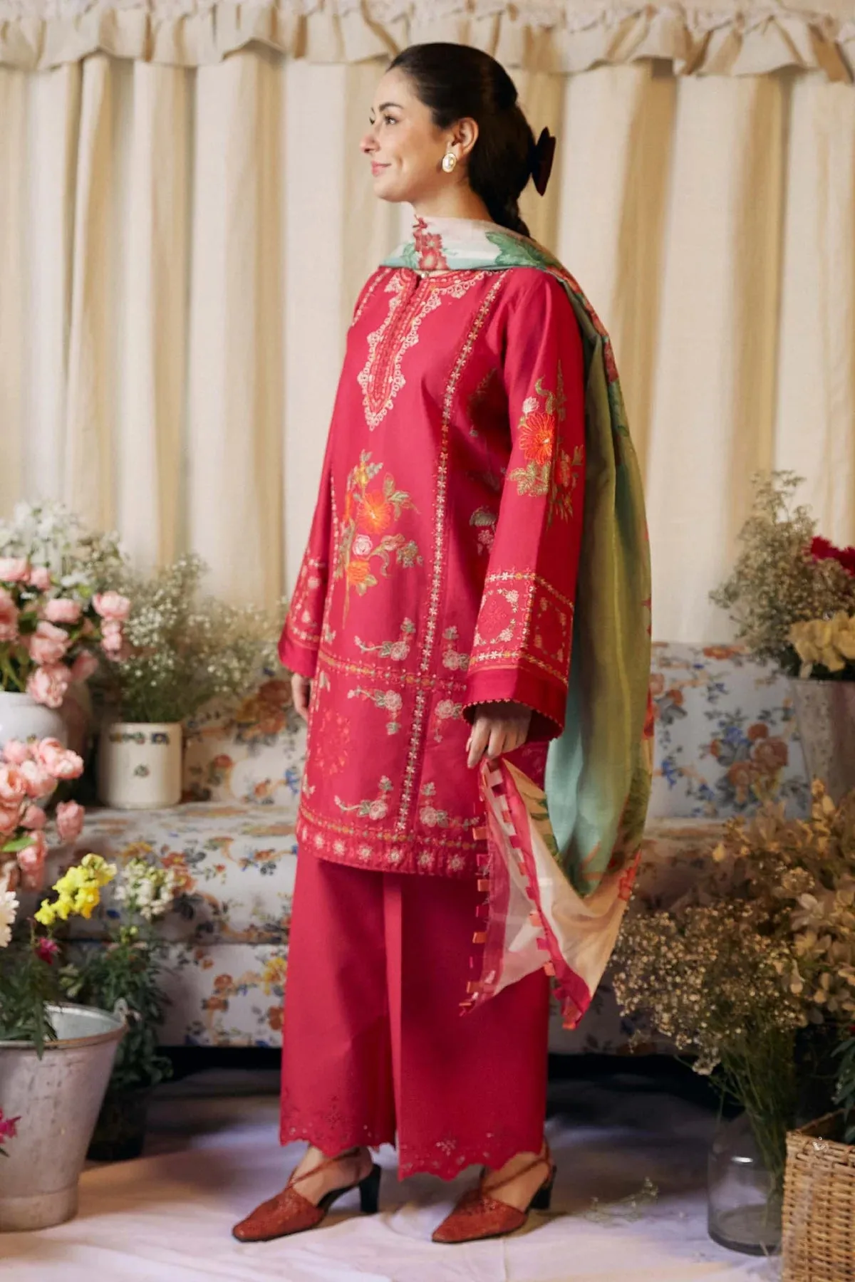 Zara Shahjahan - Coco - D1-A Dahlia